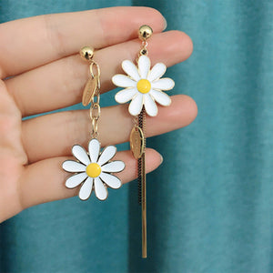 Summer Daisy Earrings