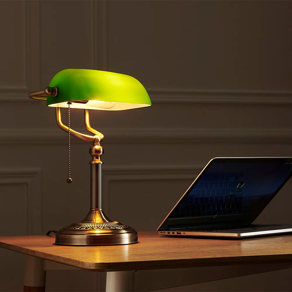 Classic Desk Lamp (Green/White)