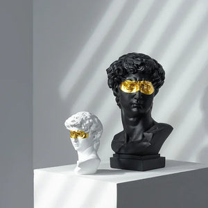 European Modern Decor Sculptures
