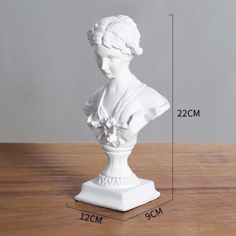 Roman Figurine/Statue Decor