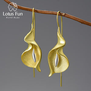 Lily Flower 18k Earrings