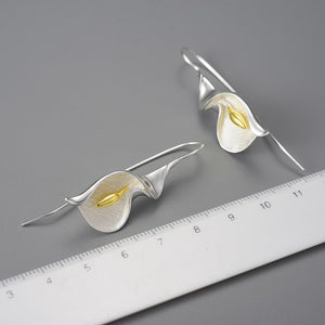 Lily Flower 18k Earrings