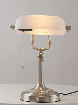 Classic Desk Lamp (Green/White)