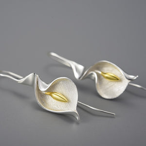 Lily Flower 18k Earrings