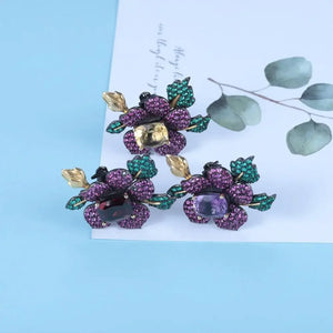 Handmade Garnet (925 Sterling) Flower Necklace (USA)