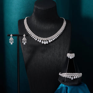 Elegant Design Jewelry Set