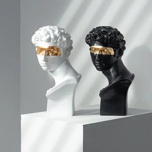 European Modern Decor Sculptures