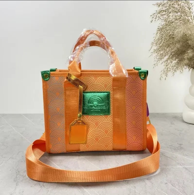 Fashionable Tote Handbags