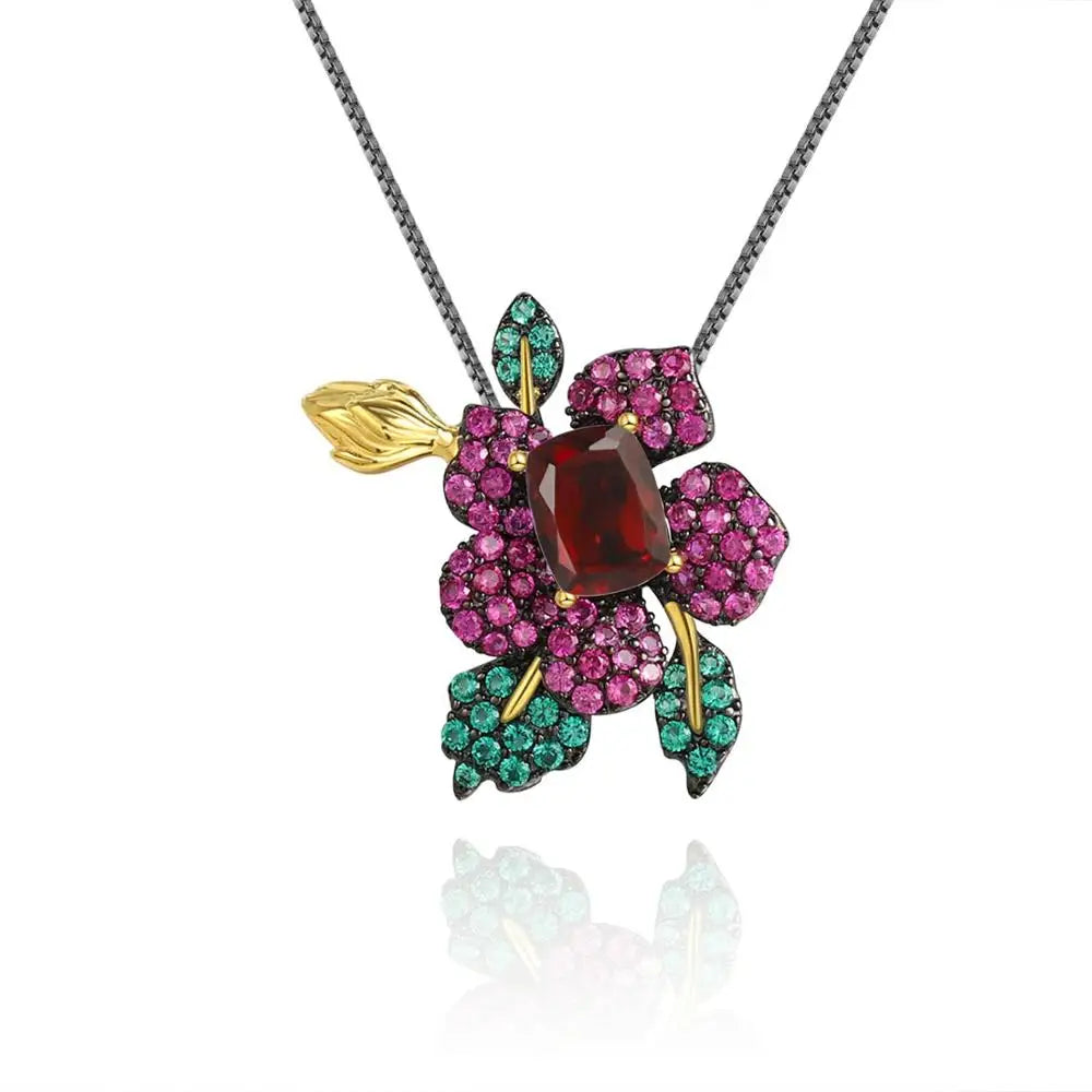 Handmade Garnet (925 Sterling) Flower Necklace (USA)