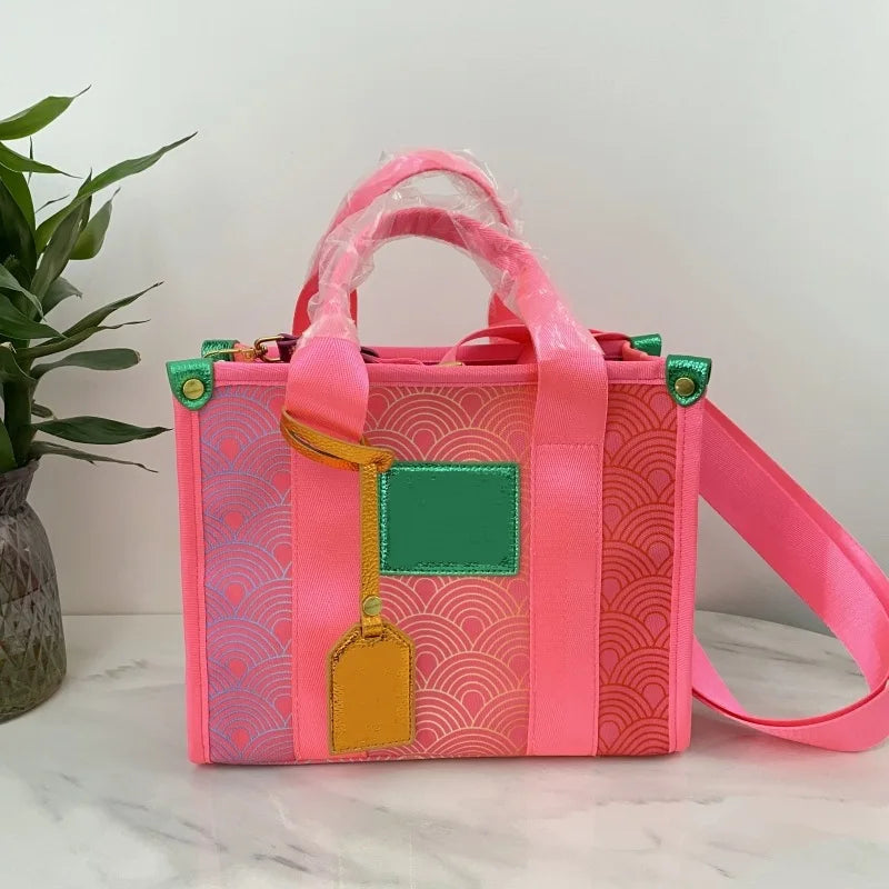 Fashionable Tote Handbags