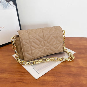 Trend Quilted - Chain Bags