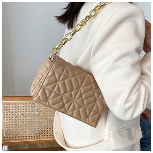 Trend Quilted - Chain Bags