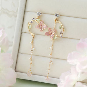 Sweet Flower Design Earrings